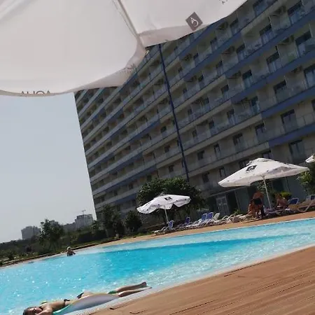 Apartahotel Blaxy Stefi Douăzeci şi Trei August