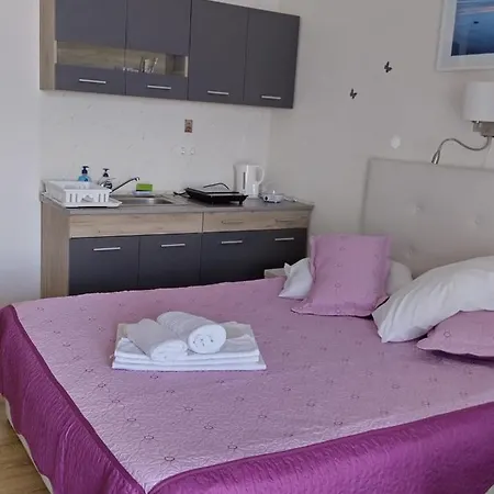 Apartahotel Blaxy Stefi Douăzeci şi Trei August