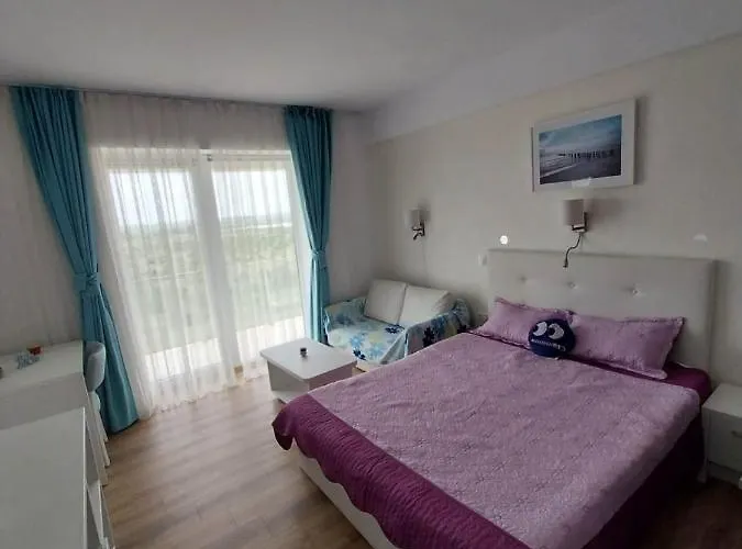 Blaxy Stefi Lägenhetshotell 3*