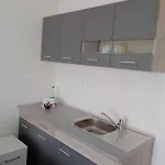 Aparthotel Blaxy Stefi Douazeci si Trei August