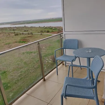 Blaxy Stefi Douăzeci şi Trei August